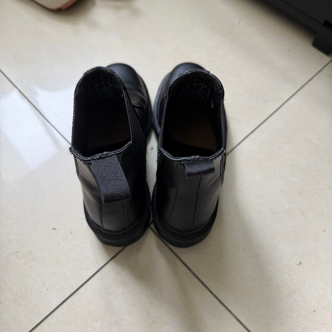 닥터마틴 2976 모노 블랙 상품이미지3