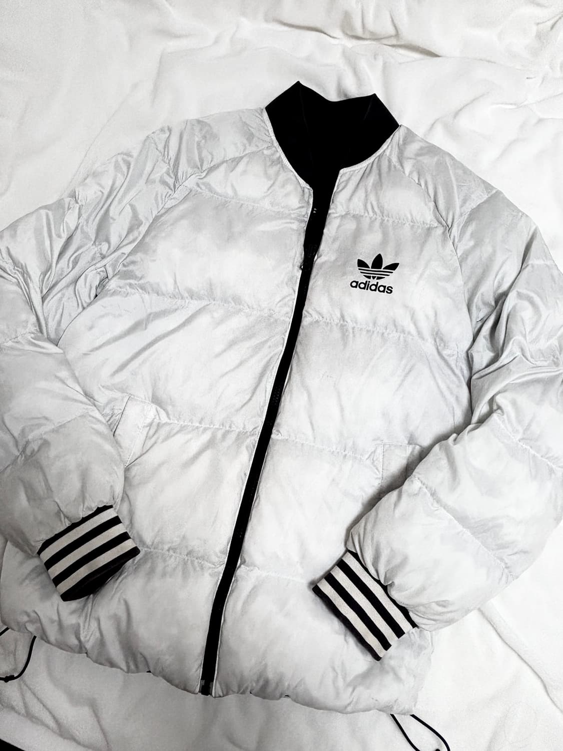 (95) 아디다스 파이어버드 리버서블 양면 패딩 점퍼 화이트 블랙 흰검 상품이미지1