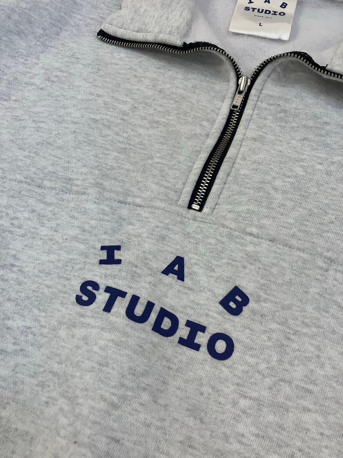 아이앱 스튜디오 하프 집 반집업 풀오버 맨투맨 상품이미지2