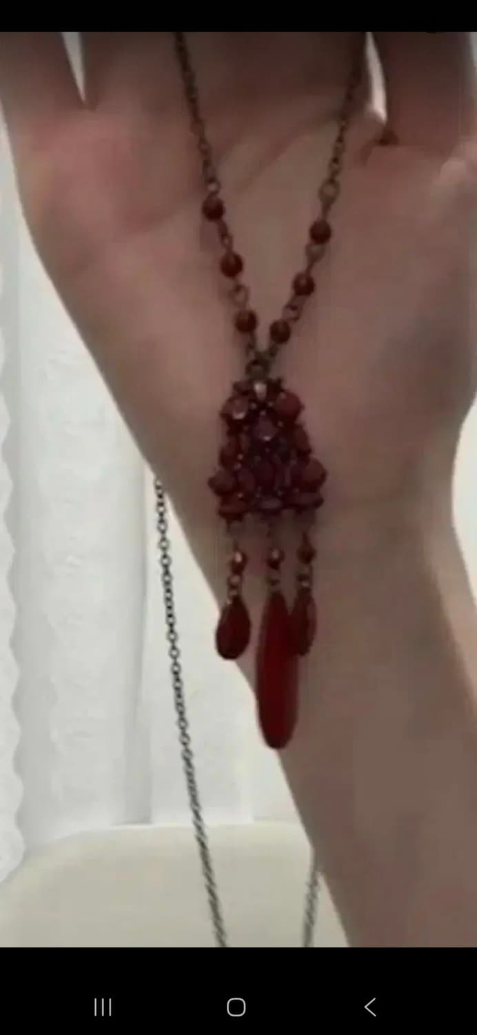 빈티지 레드 네크리스 상품이미지1