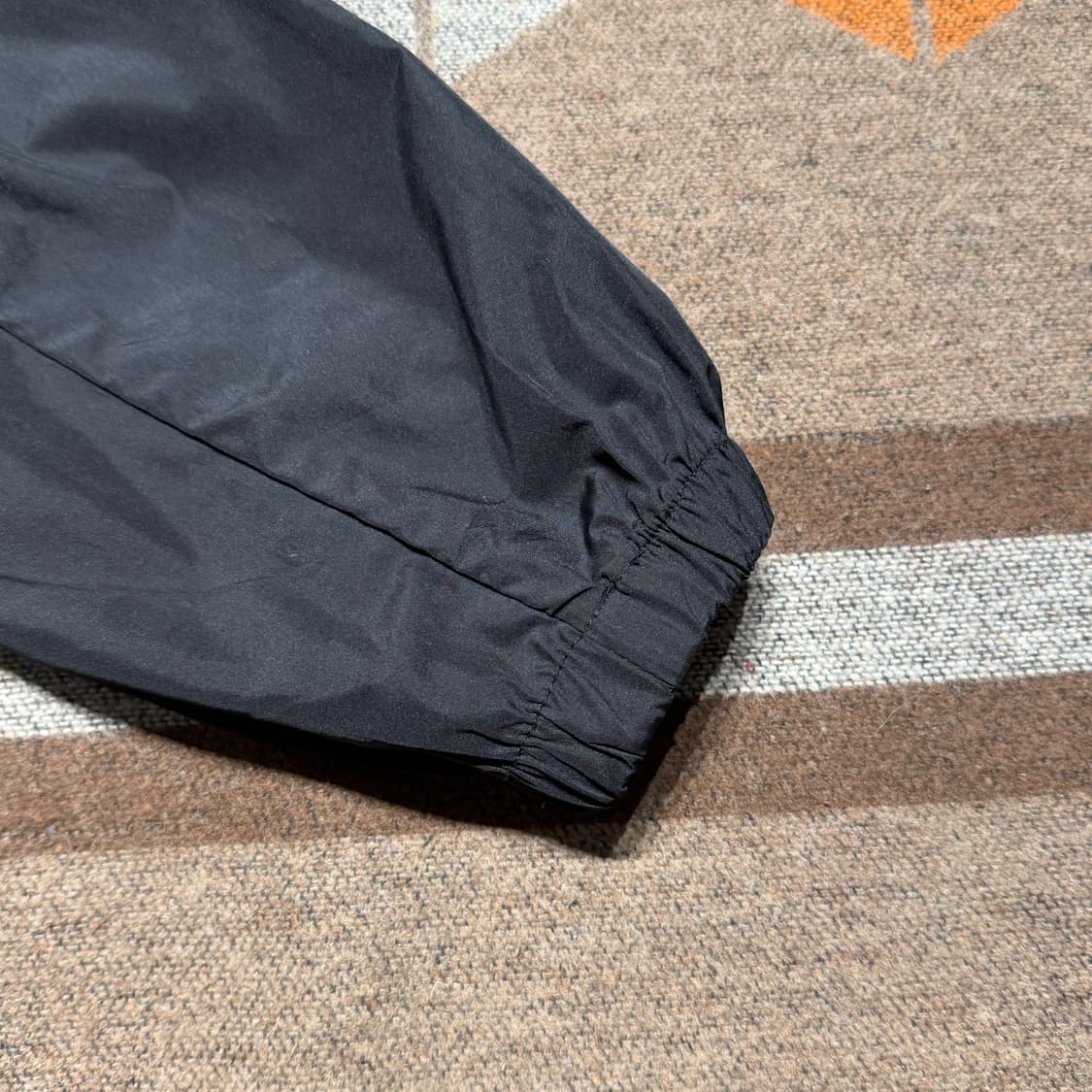 타미힐피거 여성 크롭 바람막이 s 상품이미지5