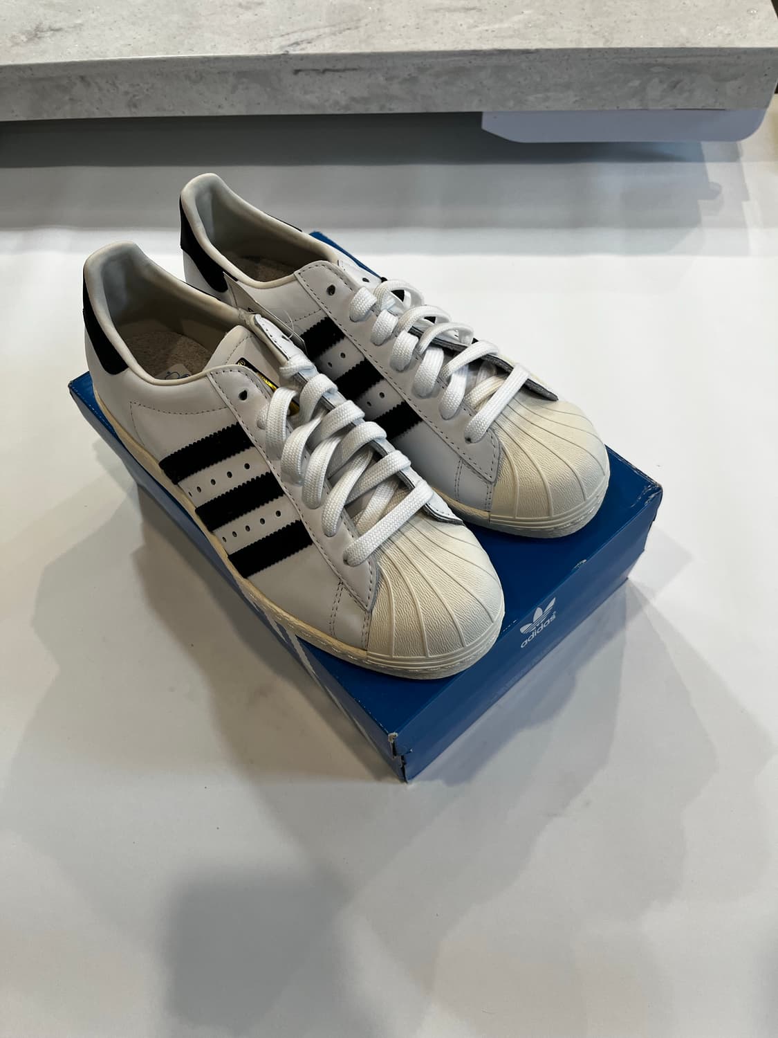 아디다스 슈퍼스타 상품이미지1