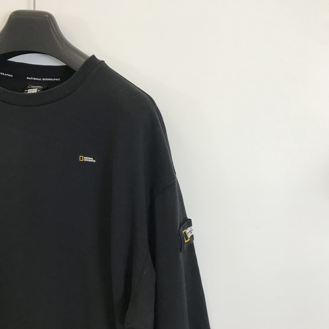 내셔널지오그래픽 벨룩스 와펜 맨투맨 [3XL] 상품이미지2