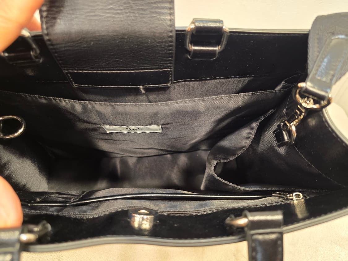 거의새거) 질바이질스튜어트 케미백 블랙 미디움 숄더백 크로스백 상품이미지10