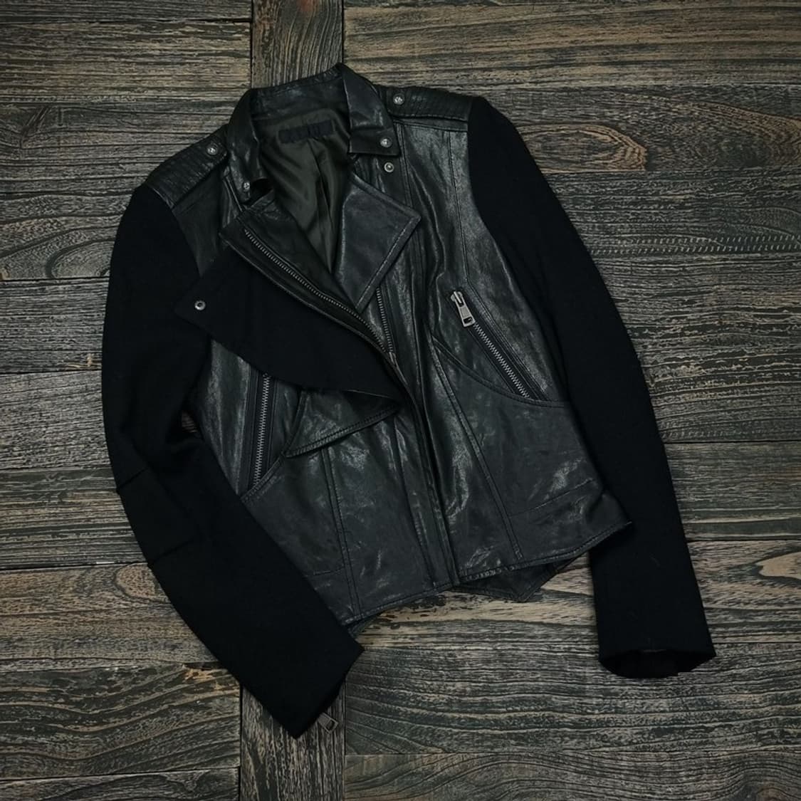 [한섬 시스템] 리얼 램스킨 양가죽 니트 슬리브 레더 자켓 M17225 상품이미지1