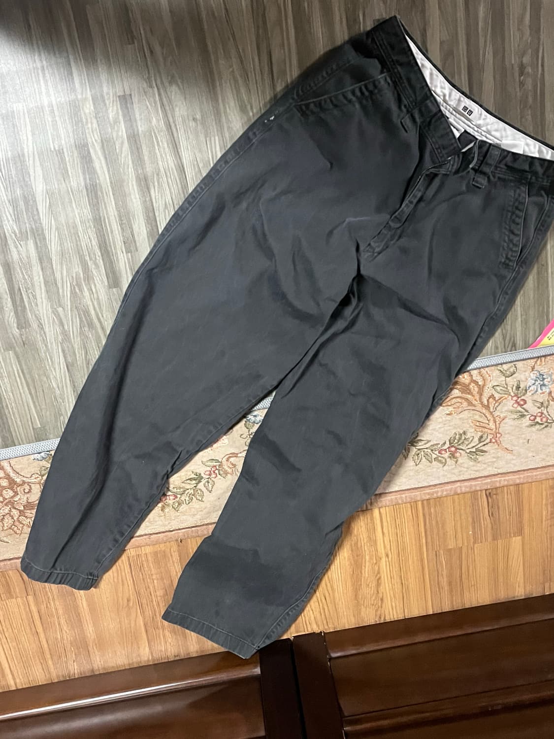 유니클로 와이드핏치노팬츠(긴기장) 91사이즈 상품이미지2