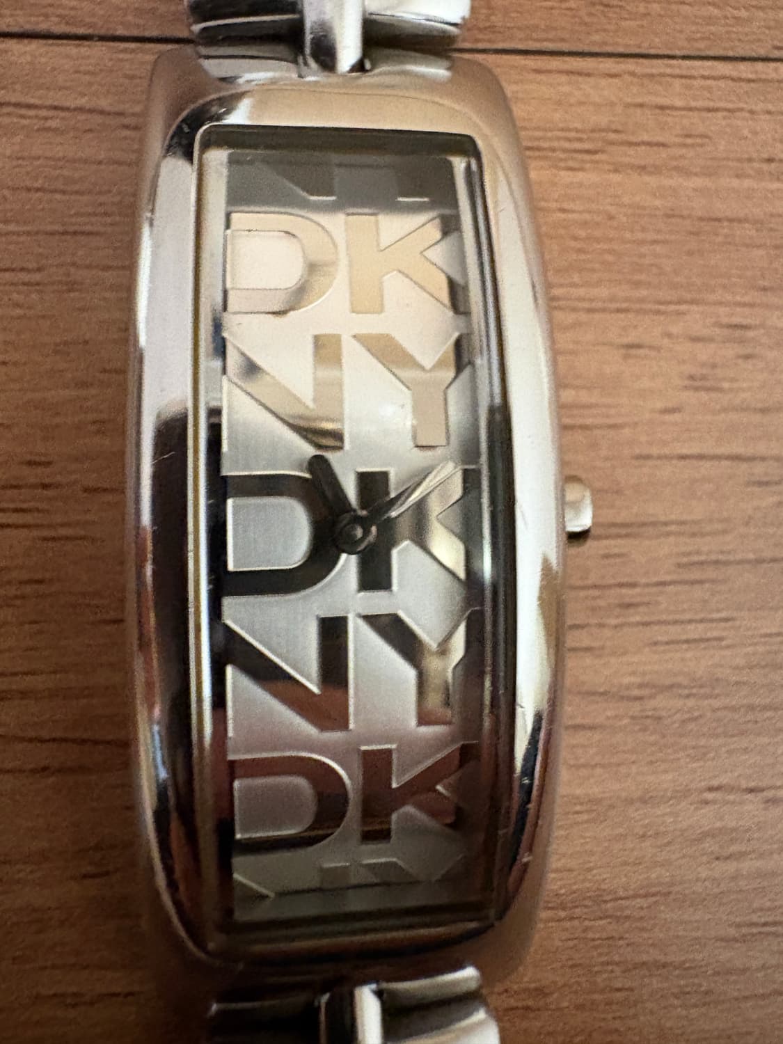 DKNY 브레이슬릿 스타일 Model: NY3165 여성 시계 상품이미지2