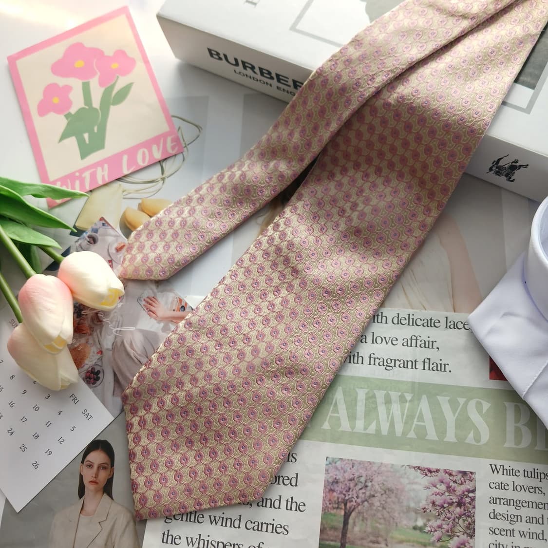 버버리 실크 핑크 기하 패턴 넥타이 9.8cm A+등급 A18756
 상품이미지3