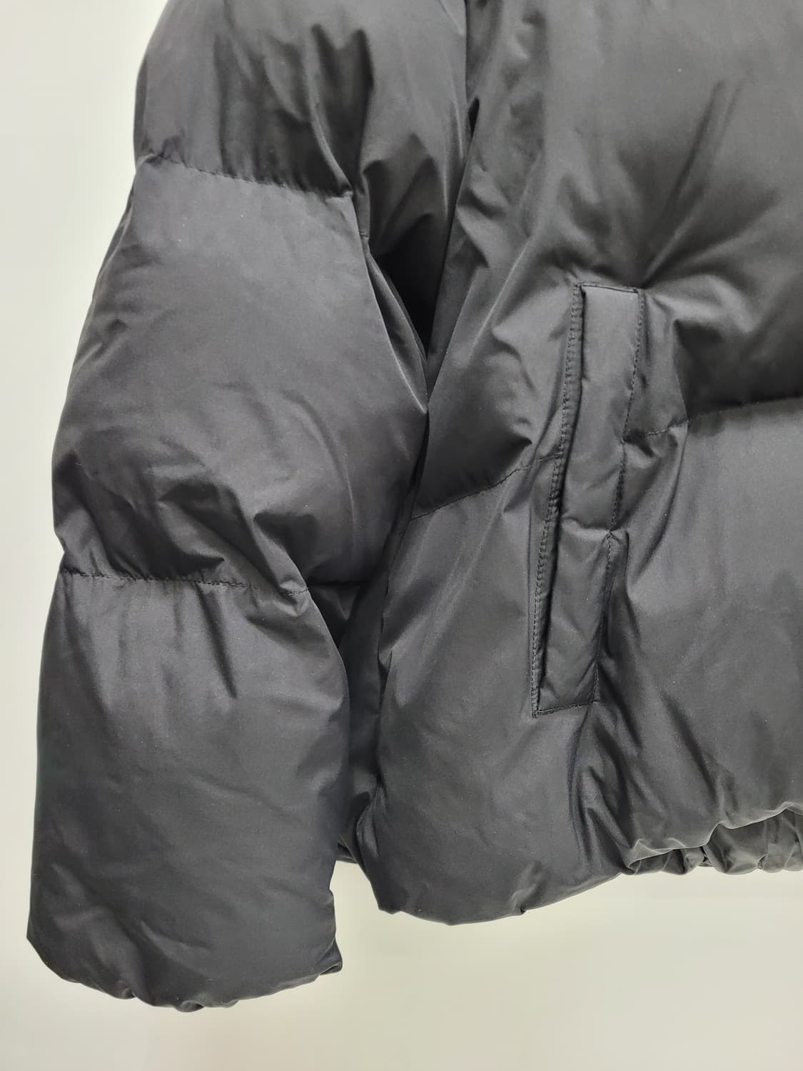 GIORDANO 20FW 지오다노 숏패딩 / 공용 90 블랙
 상품이미지4