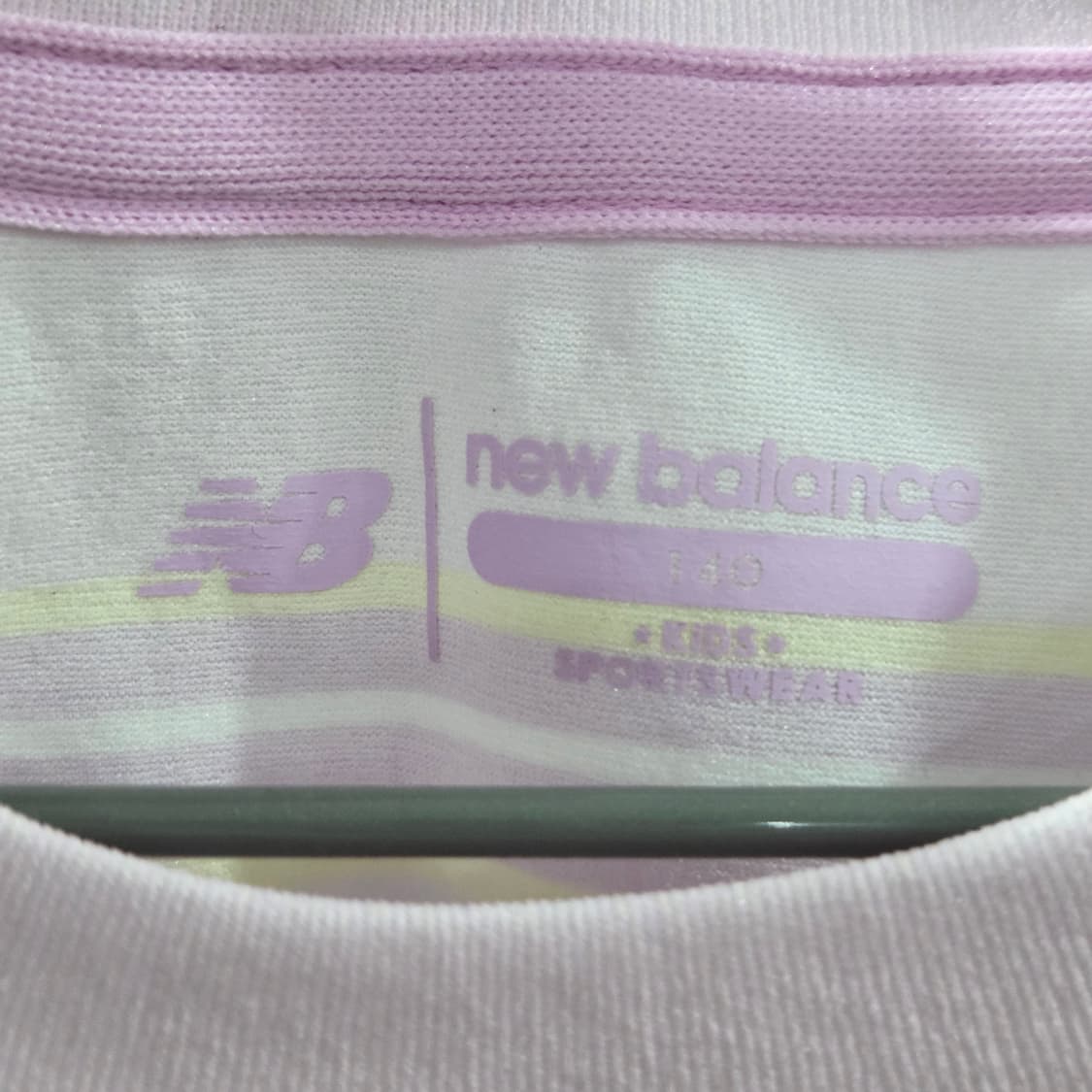 뉴발란스 키즈 스트라이프 반팔티 140/9/10  상품이미지3