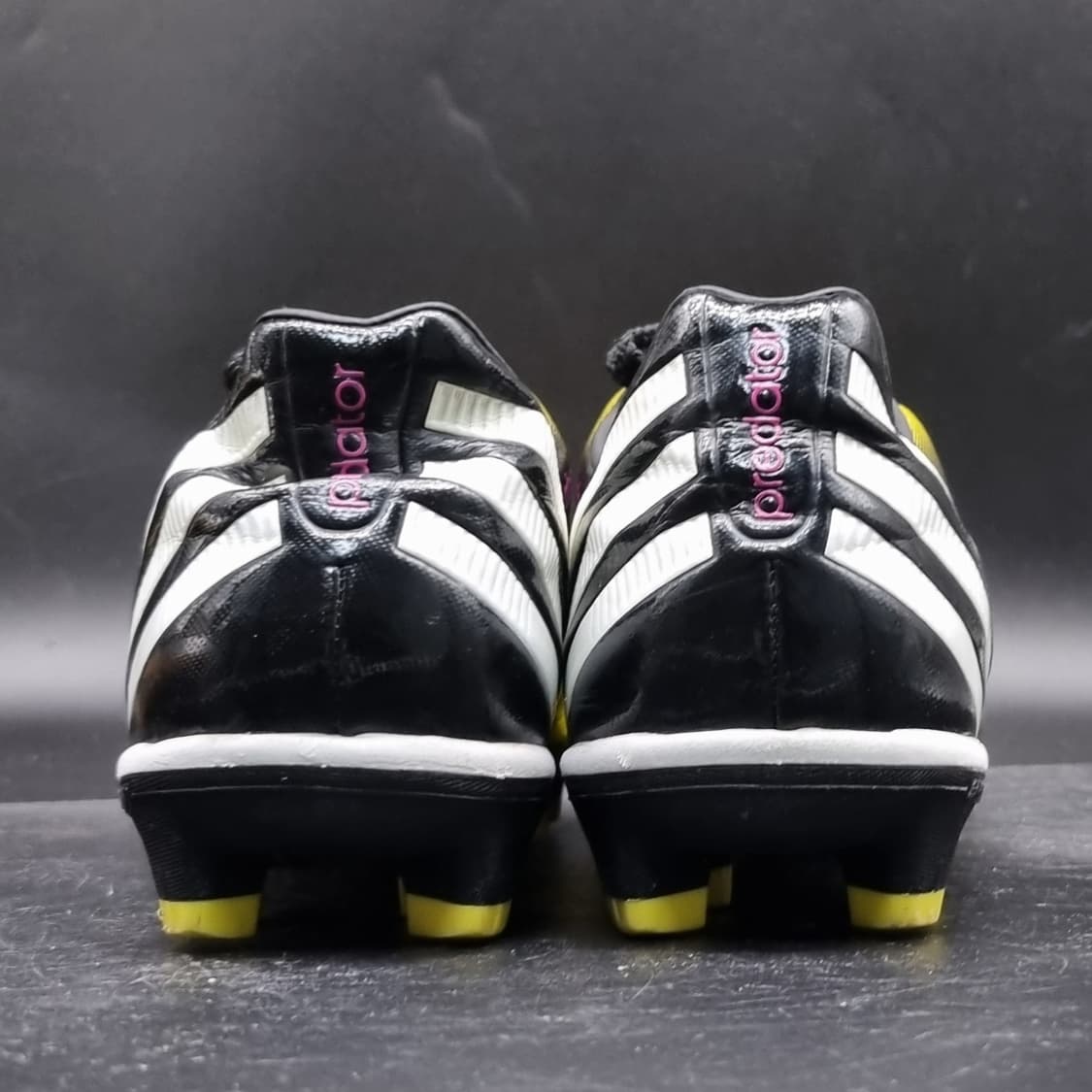 아디다스 프레데터 리셀존 축구화 255 상품이미지4