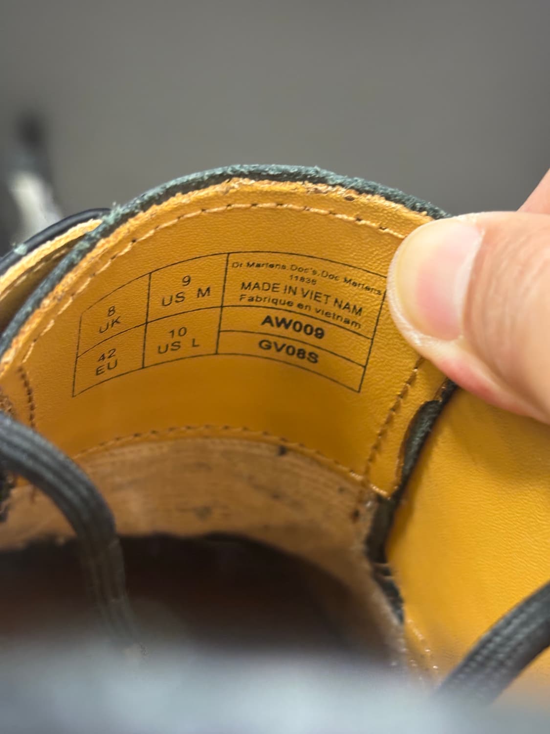 닥터마틴 1461 스무스 블랙 3홀 UK8 상품이미지5