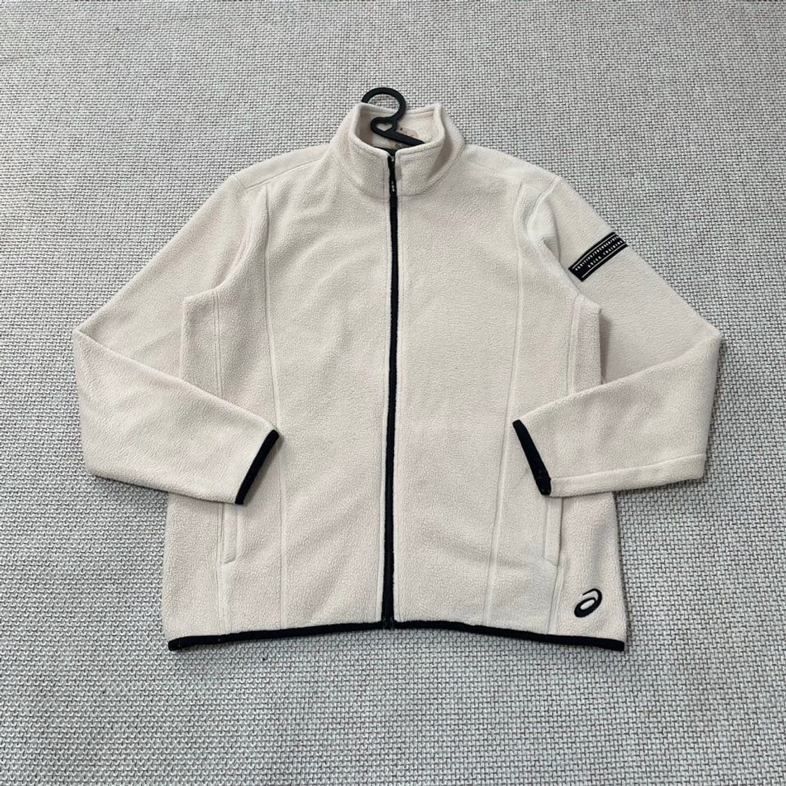 아식스 후리스 5233 상품이미지1