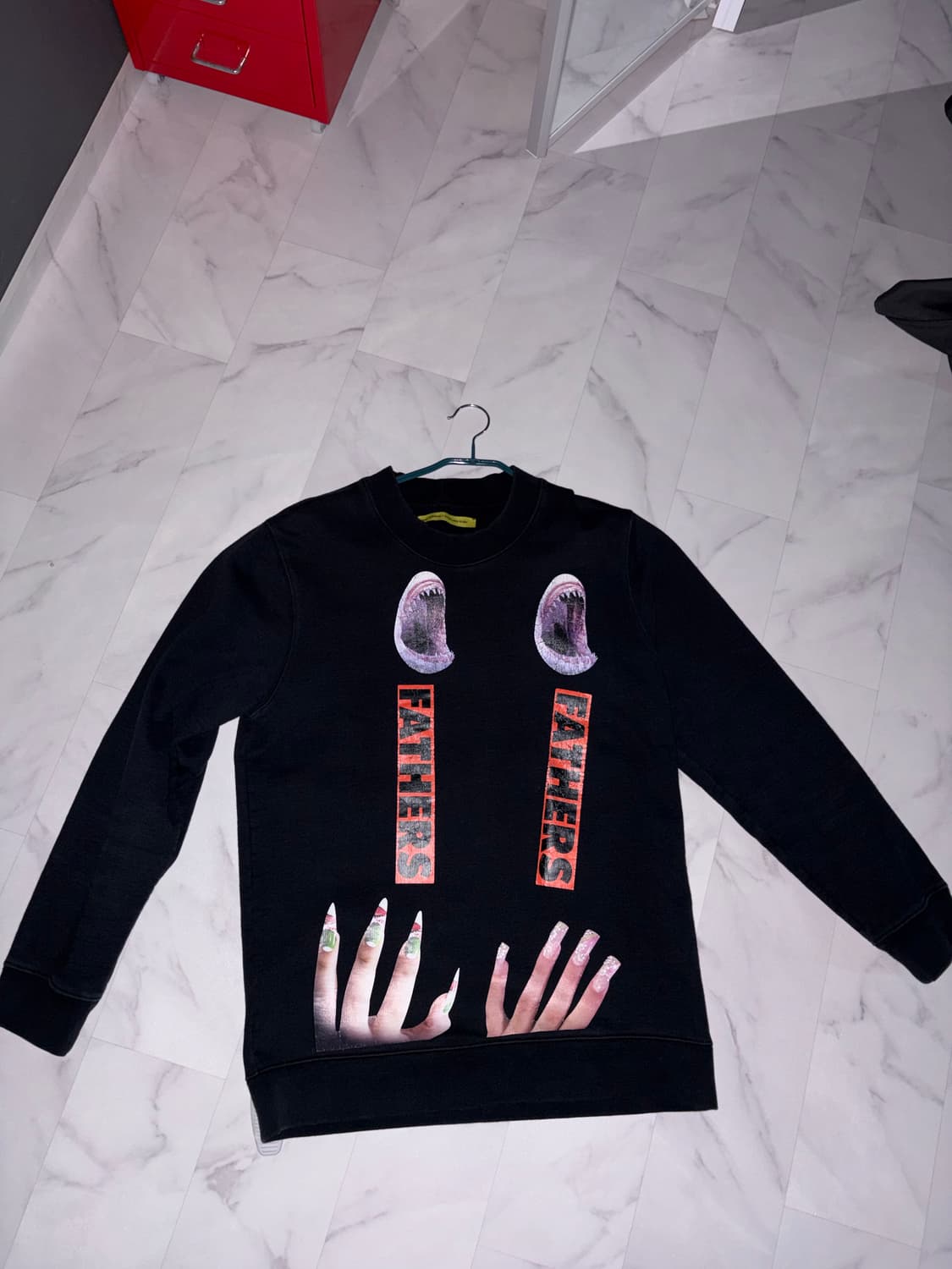 [L] 라프시몬스 샤크 맨투맨 상품이미지1