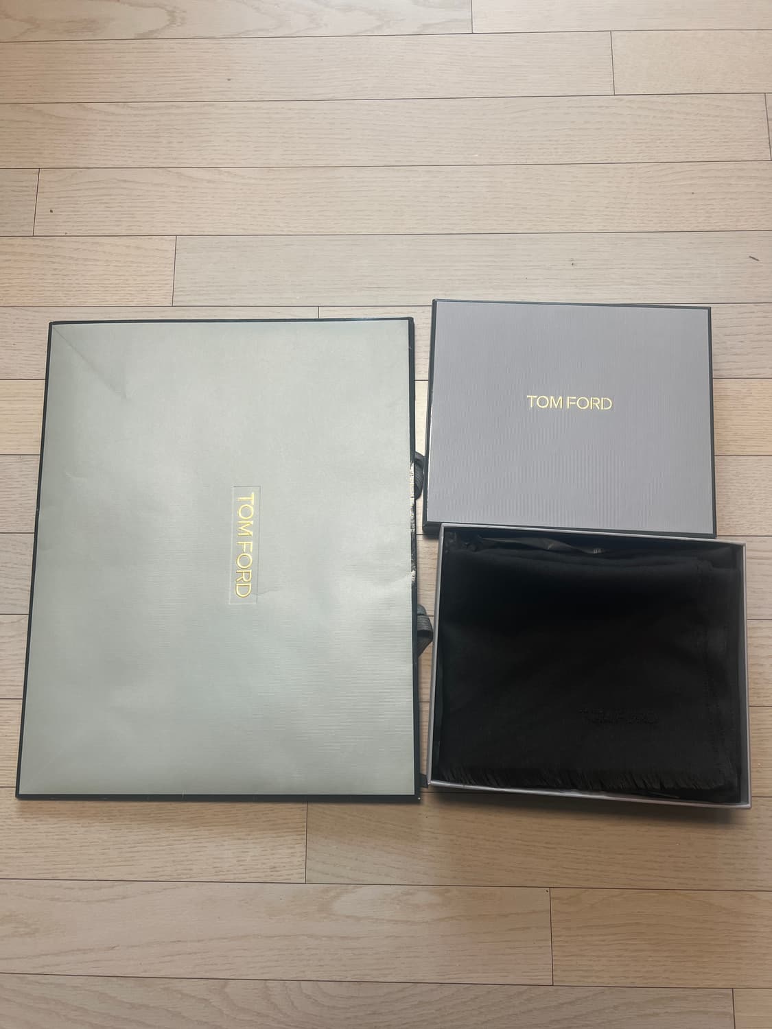 톰포드 울실크 머플러 다크브라운 상품이미지4