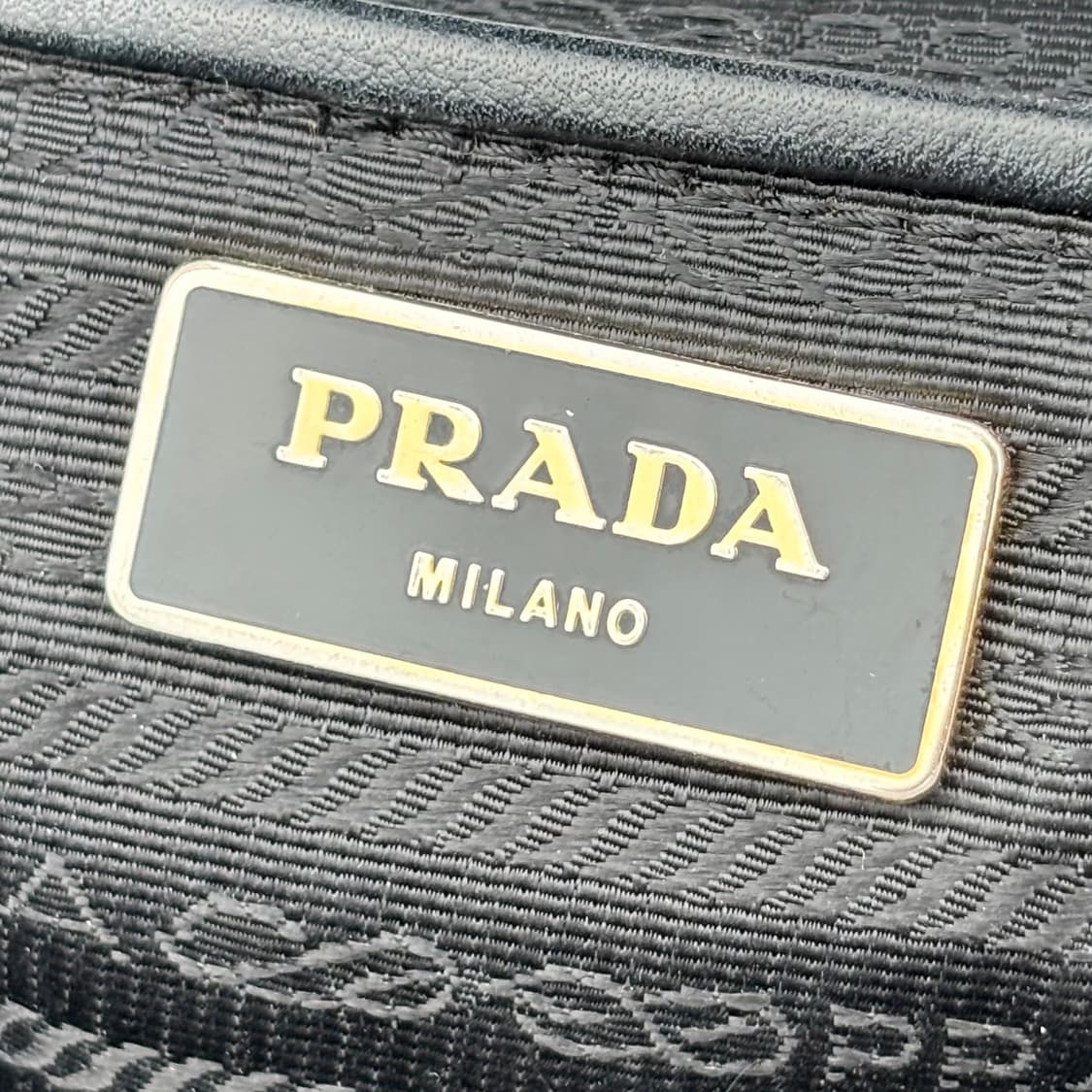 프라다 블랙 퀄팅 체인 포코노 숄더백 상품이미지10