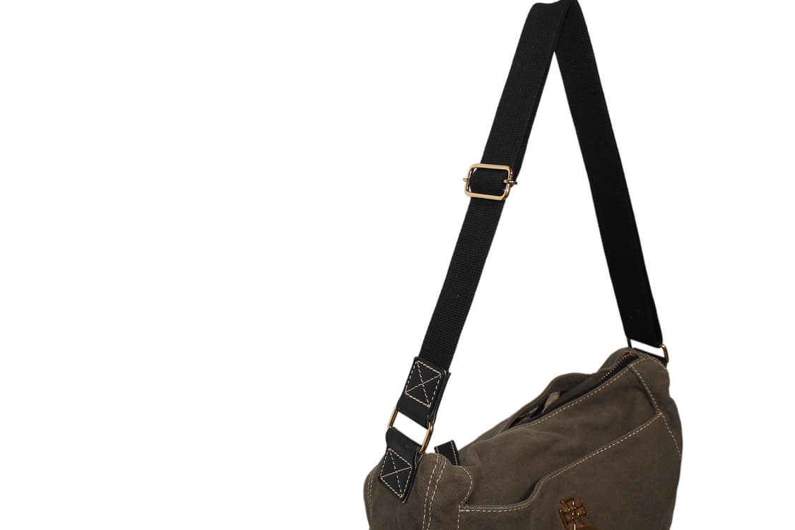 VIVIENNE WESTWOOD 비비안웨스트우드 캔버스 숄더백 상품이미지6