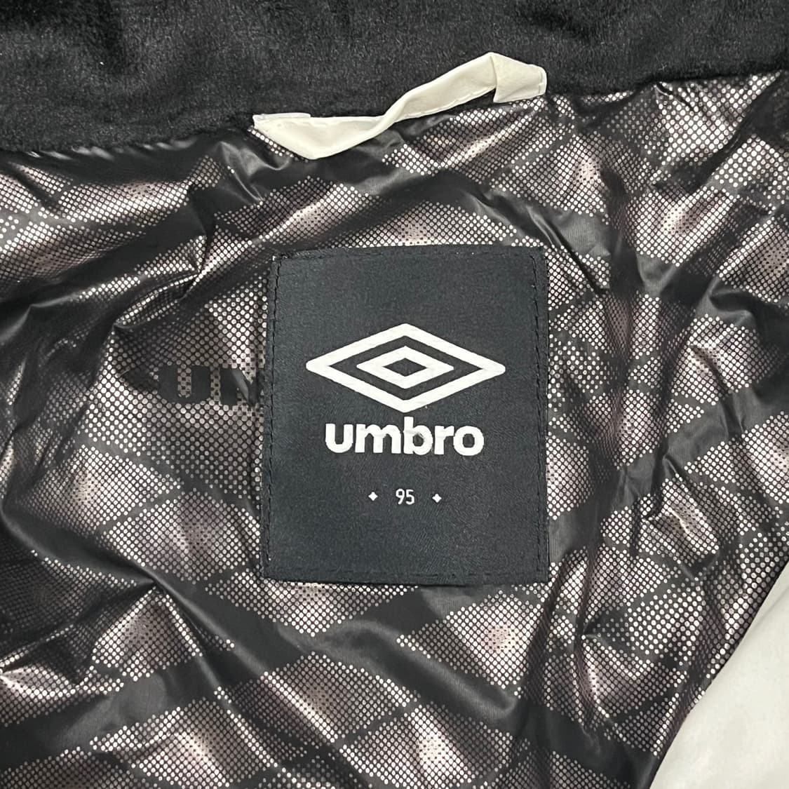 [정품/95] 엄브로 화이트 후드 퍼 패딩 점퍼 b18 상품이미지5