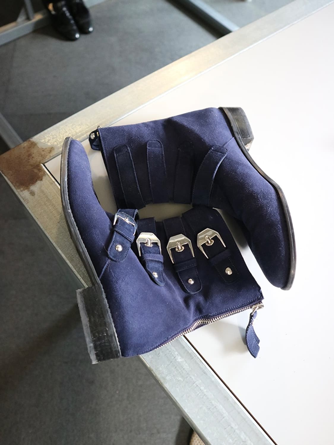 Stuart Weitzam boots 상품이미지2