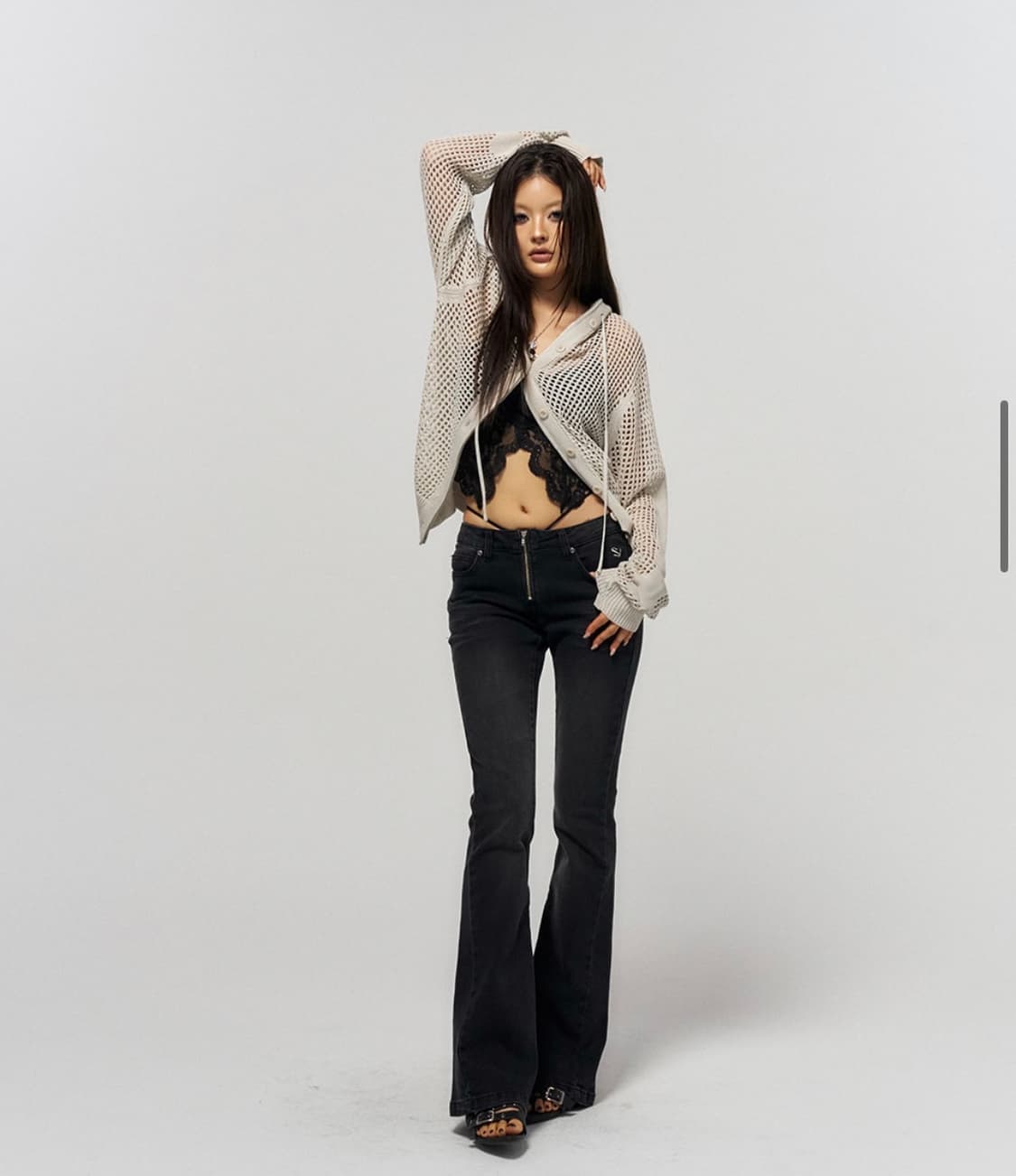 (새상품) CROSS BACK FLARE JEANS BLACK 상품이미지3