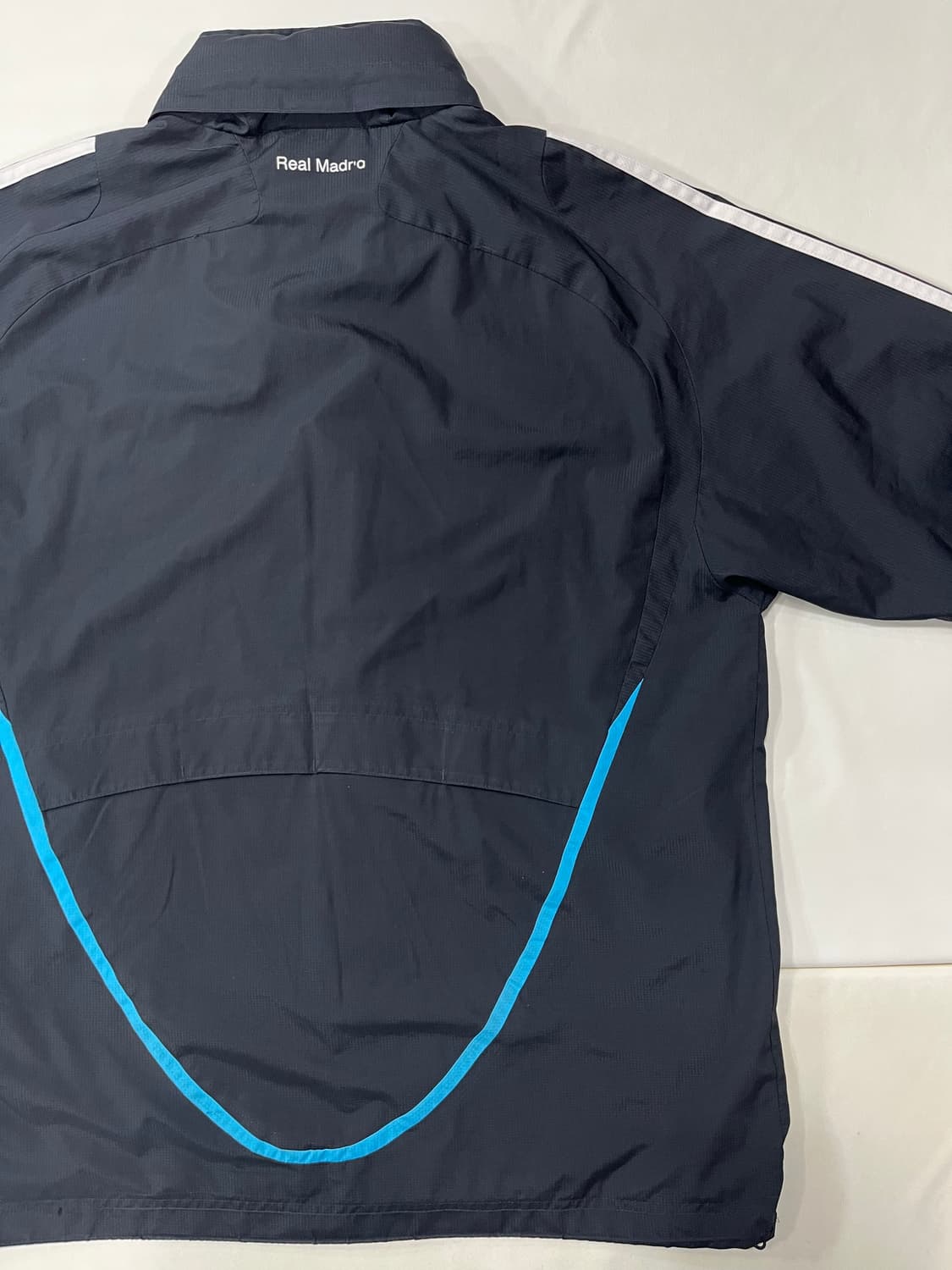 아디다스 레알 마드리드 CF 우븐 자켓 상품이미지7