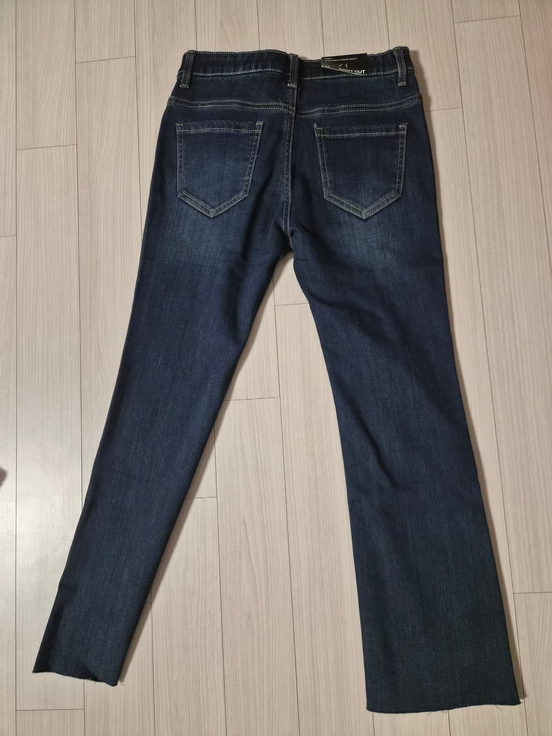 [새상품/27] 에이치커넥트 여성 부트컷 청바지 (택 포함) 상품이미지4