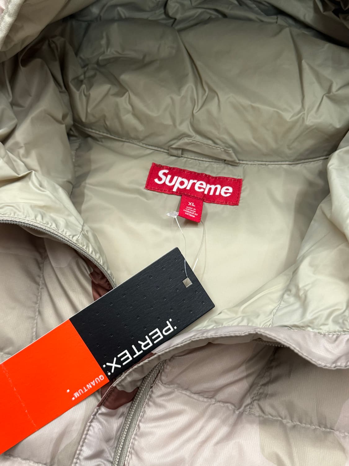 슈프림 아노락 패딩 카모 XL 새상품 상품이미지2