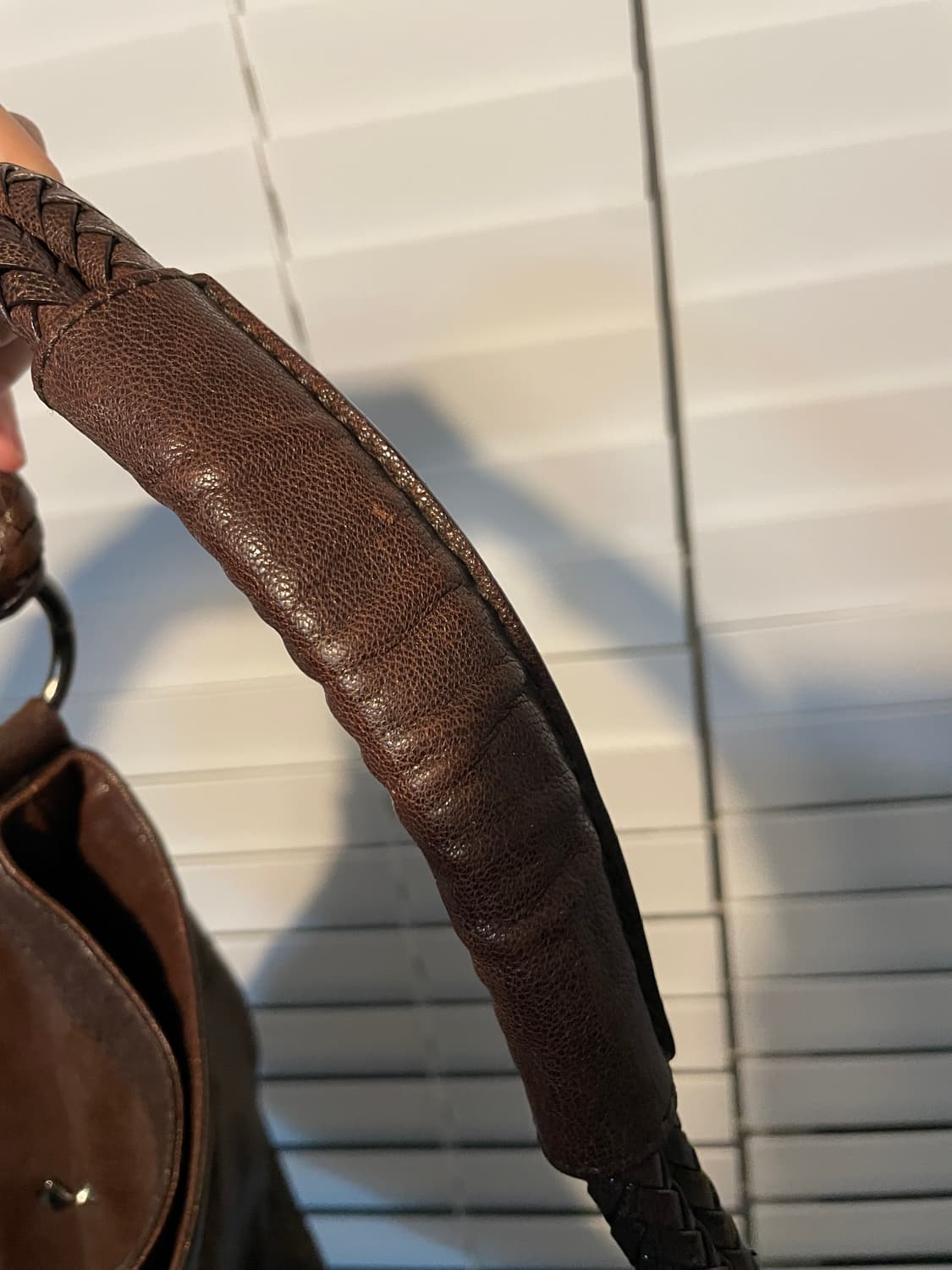 럭스 앤 버그 램스킨 숄더백 상품이미지7