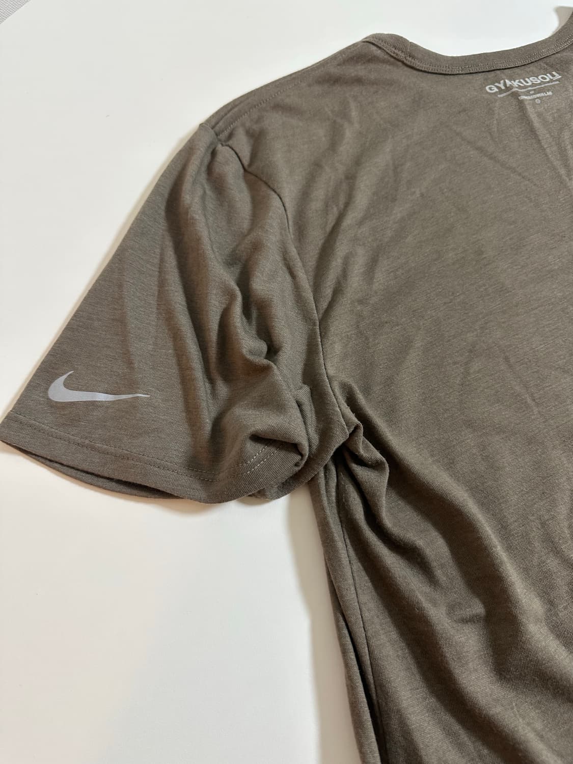 Gyakusou “Running Monk“ Tee 상품이미지7