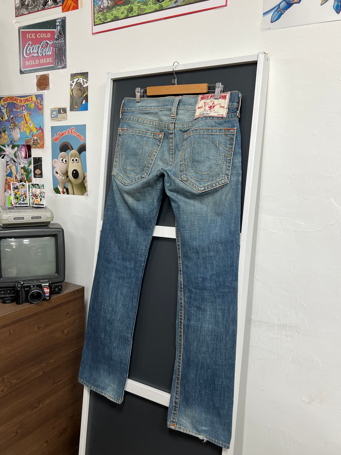 True Religion 트루릴리전 바비 빅 T 나팔핏 부츠컷 데님 팬츠 상품이미지1