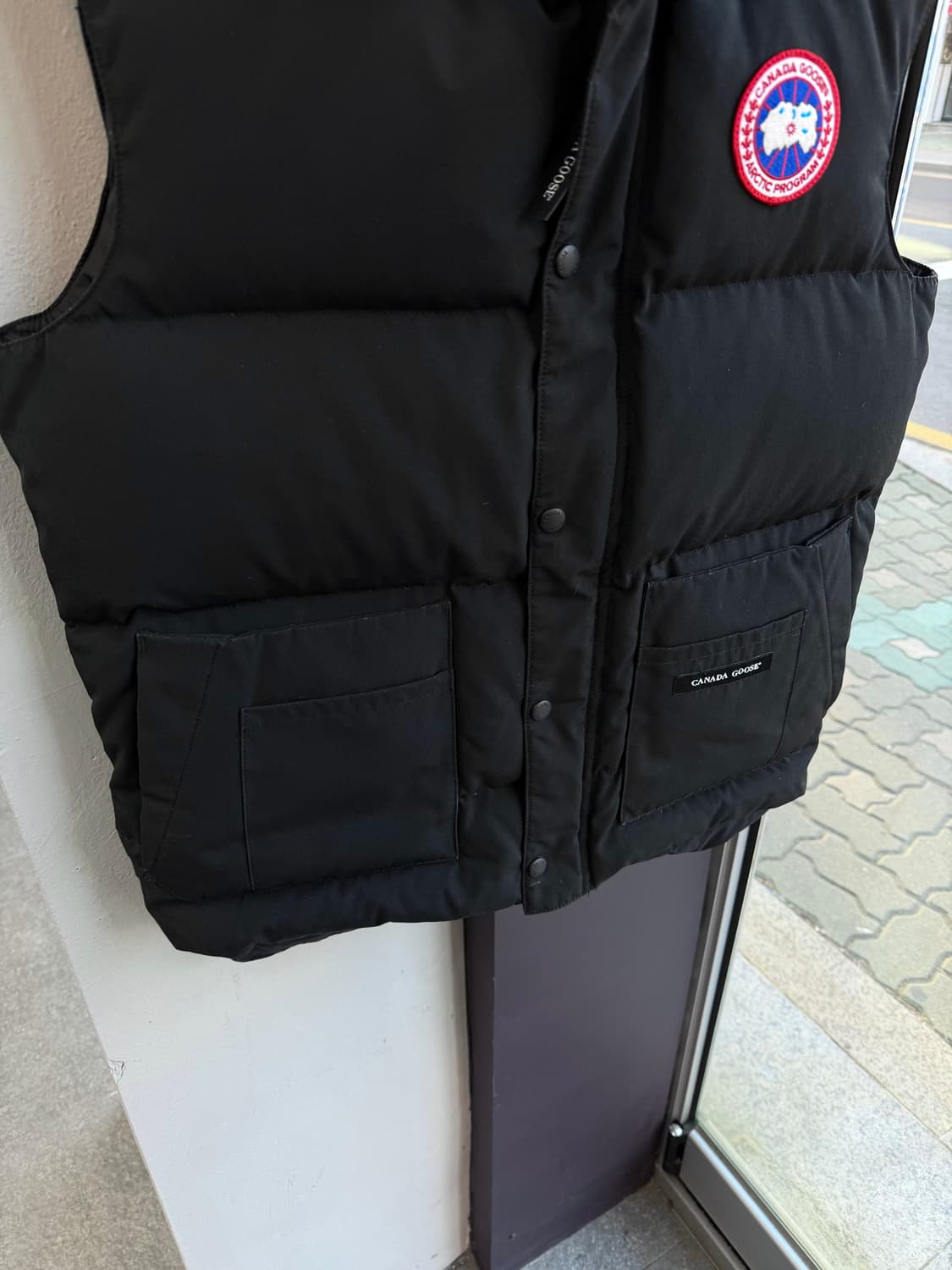 S/ 캐나다구스 프리스타일 크루 베스트 패딩 상품이미지5