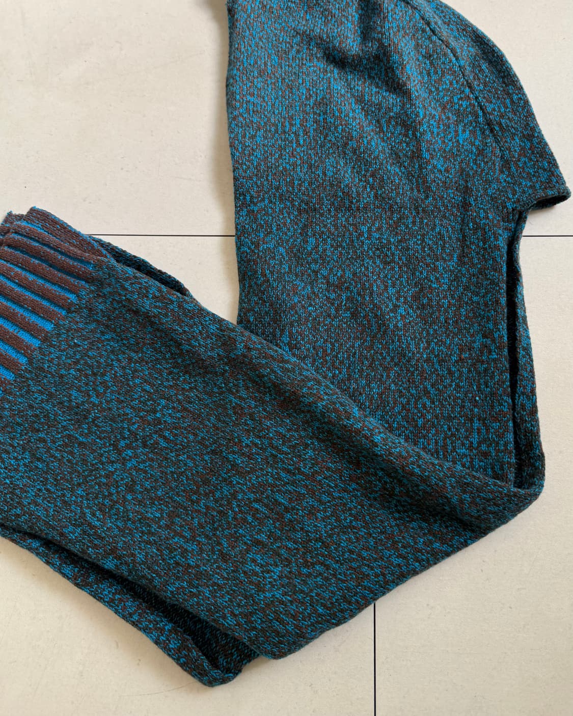 Marni x uniqlo 후드 머플러 상품이미지4