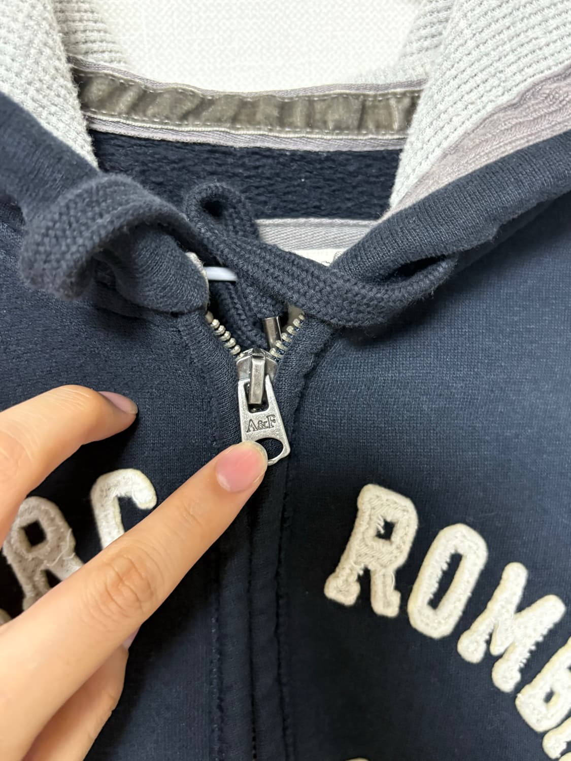 아베크롬비 대대장 네이비 후드집업 M 상품이미지5