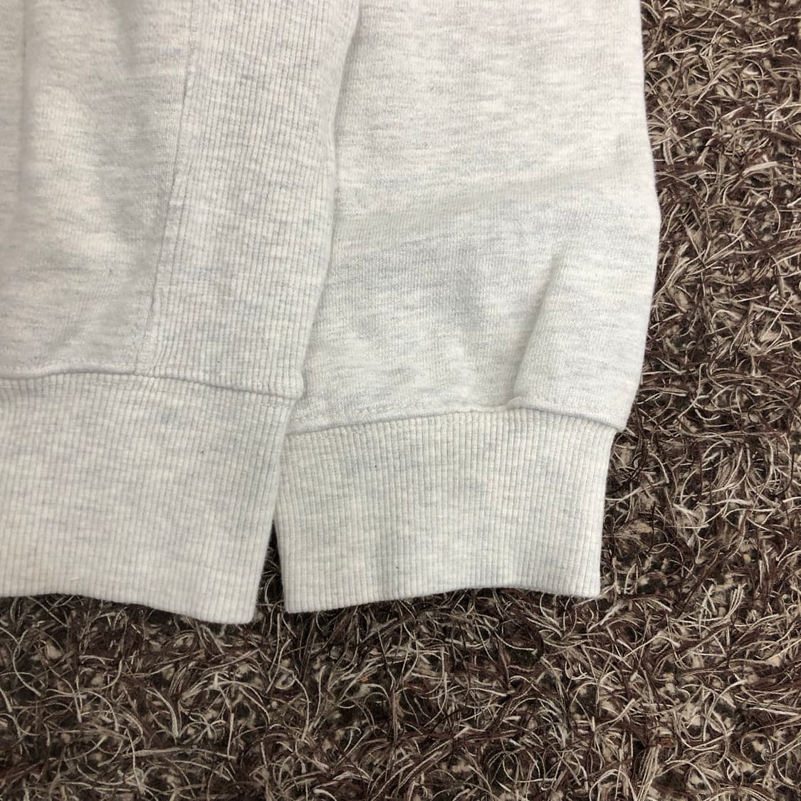 마르디 메크르디 맨투맨 스웻셔츠 상품이미지3