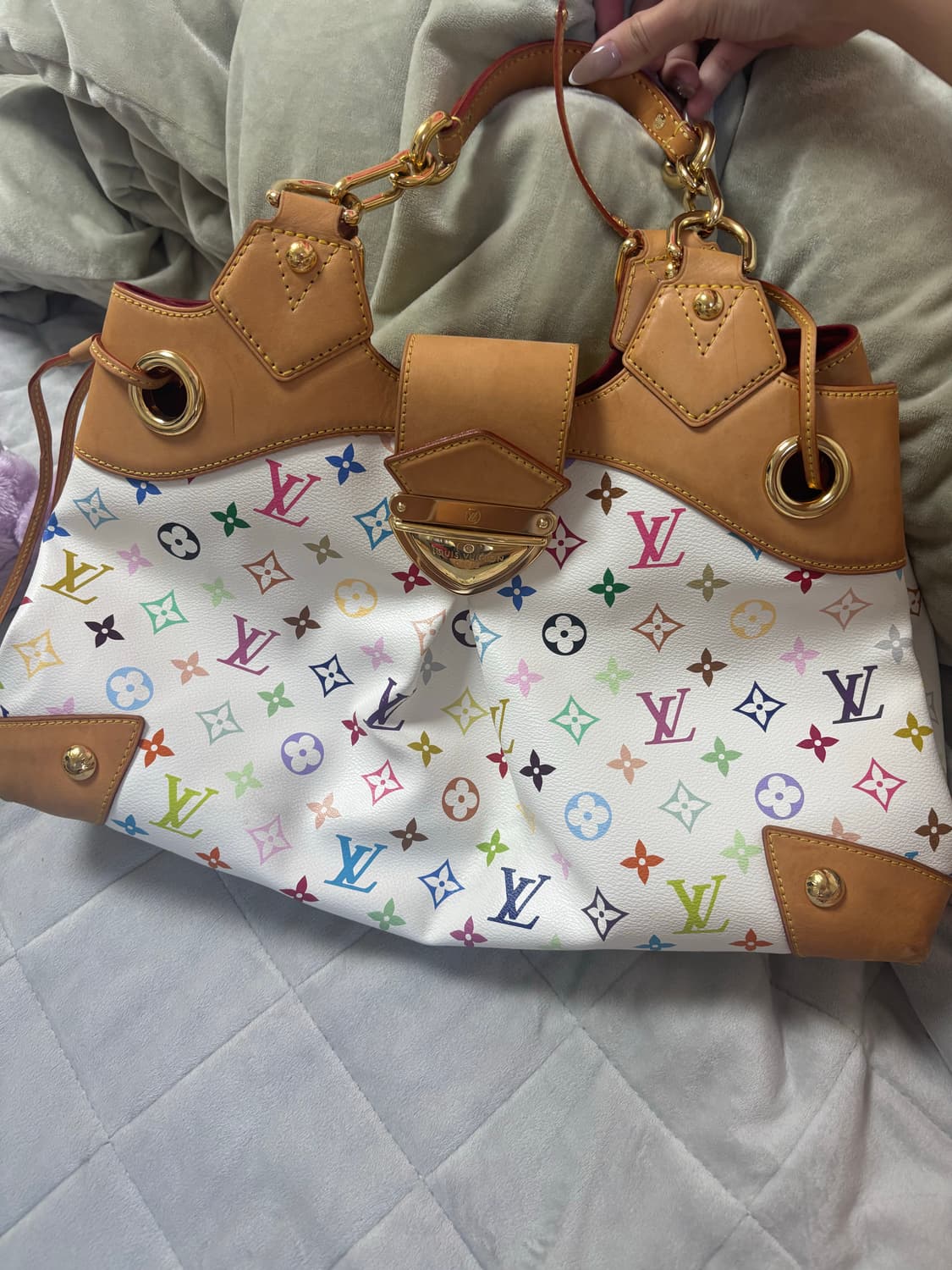 루이비통 멀티 우슐라 화이트 판매합니다 상품이미지2