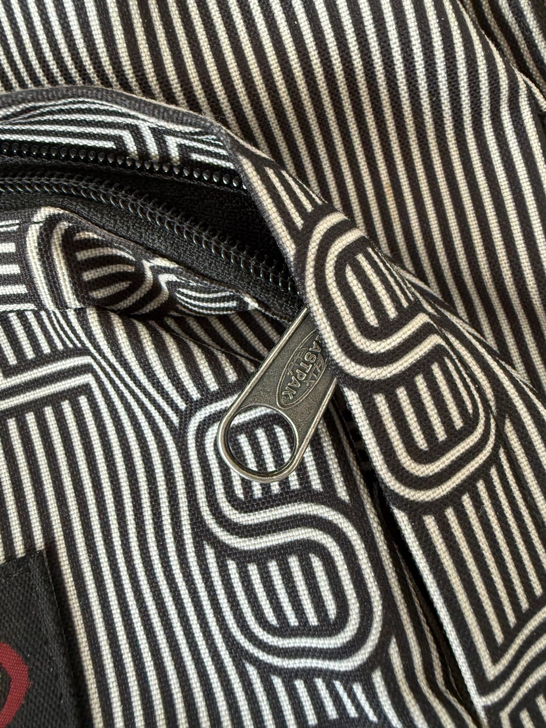 이스트팩(EASTPAK) 백팩 상품이미지6