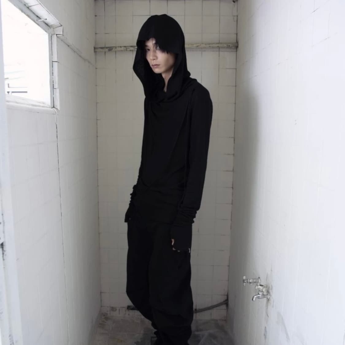 하르테올뎀 Hooded Fract Sleeve 2사이즈 블랙 유니섹스 상품이미지4