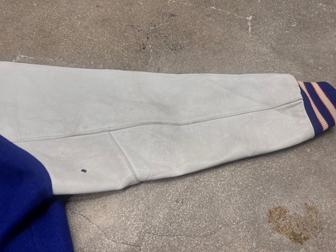 90’s Vintage TM Athletics Varsity 상품이미지10