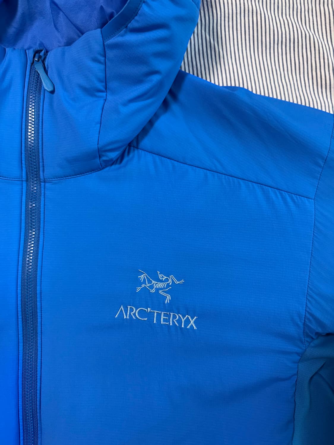 (S급) 아크테릭스 아톰 LT 후디 플루이디티 상품이미지4