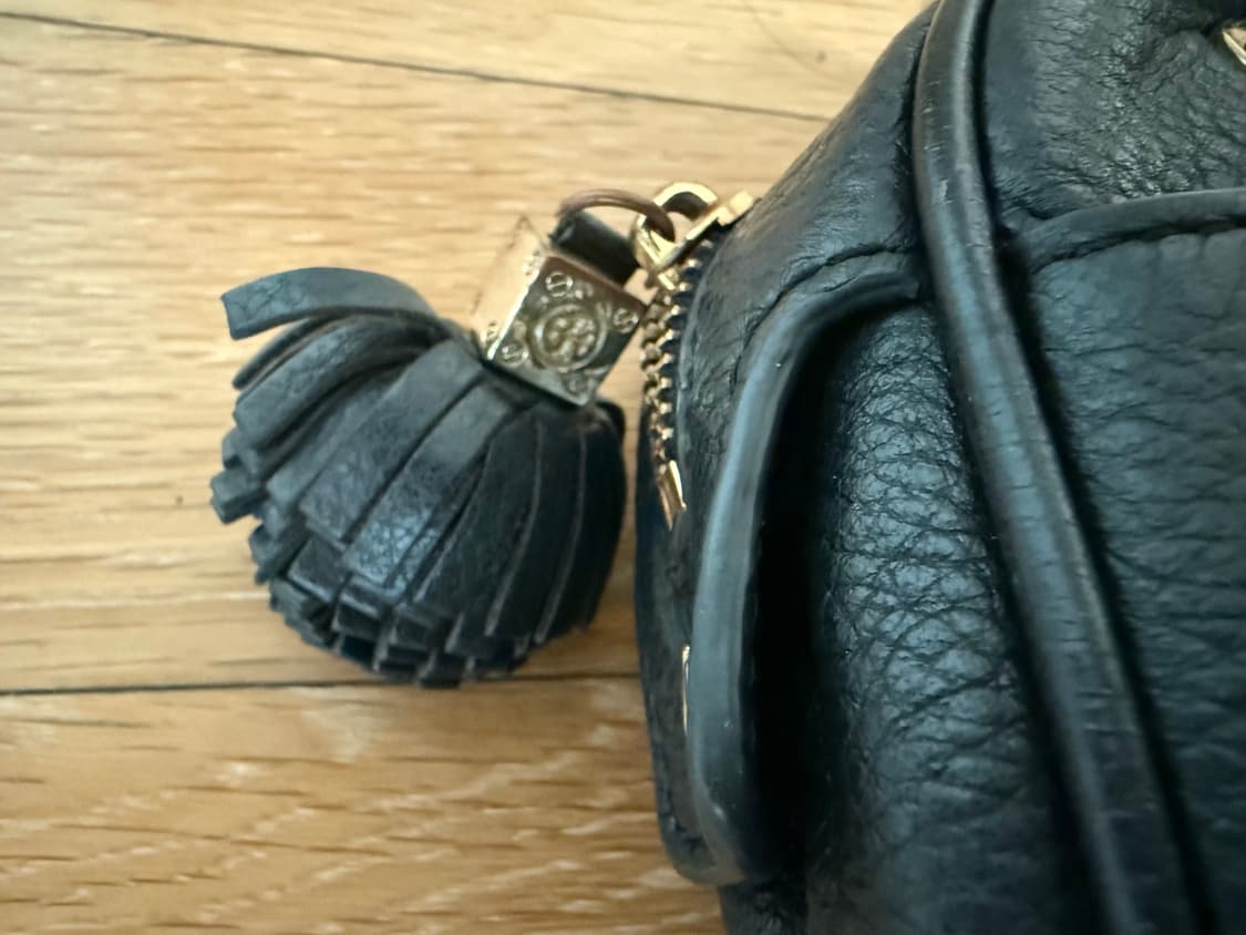 토리버치 블랙 체인 크로스백 상품이미지5