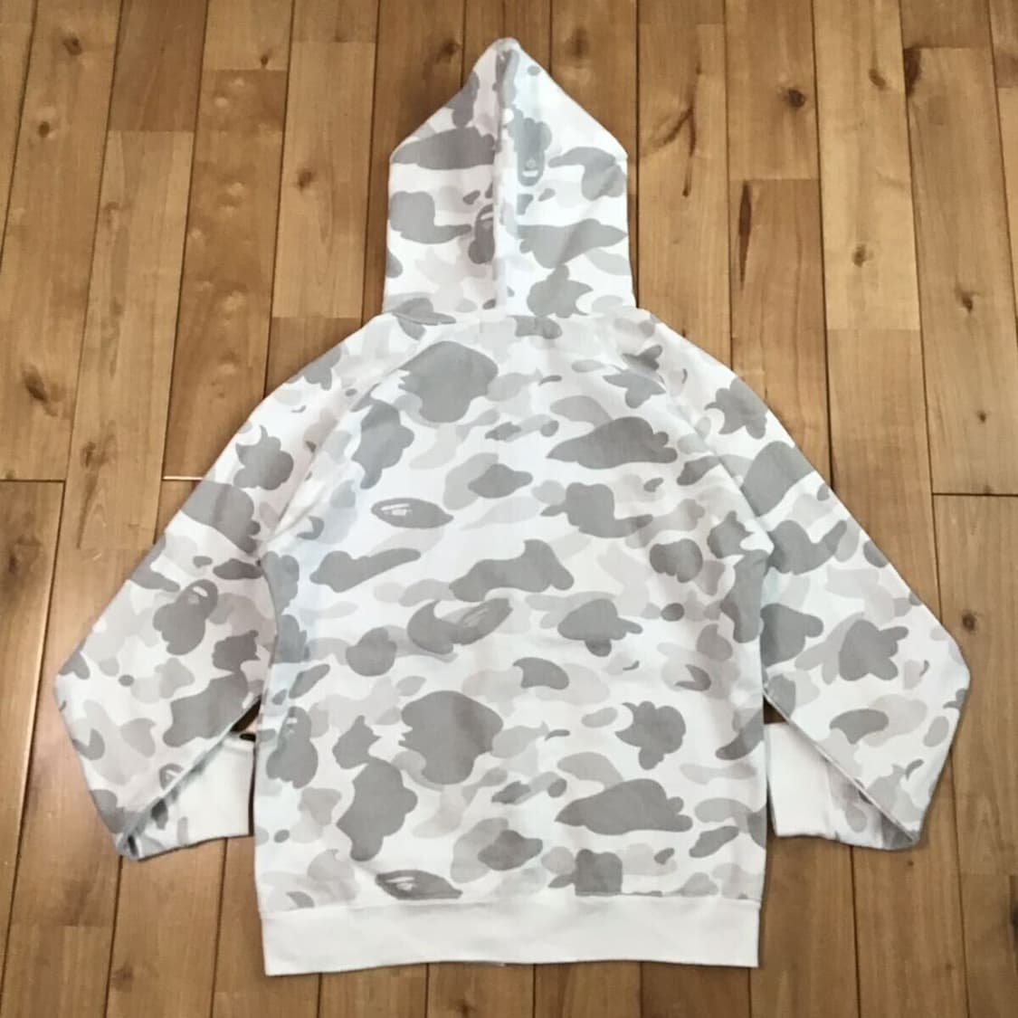 유니클로 화이트 카모 패딩 조끼 베이프맛 L (100)  상품이미지8