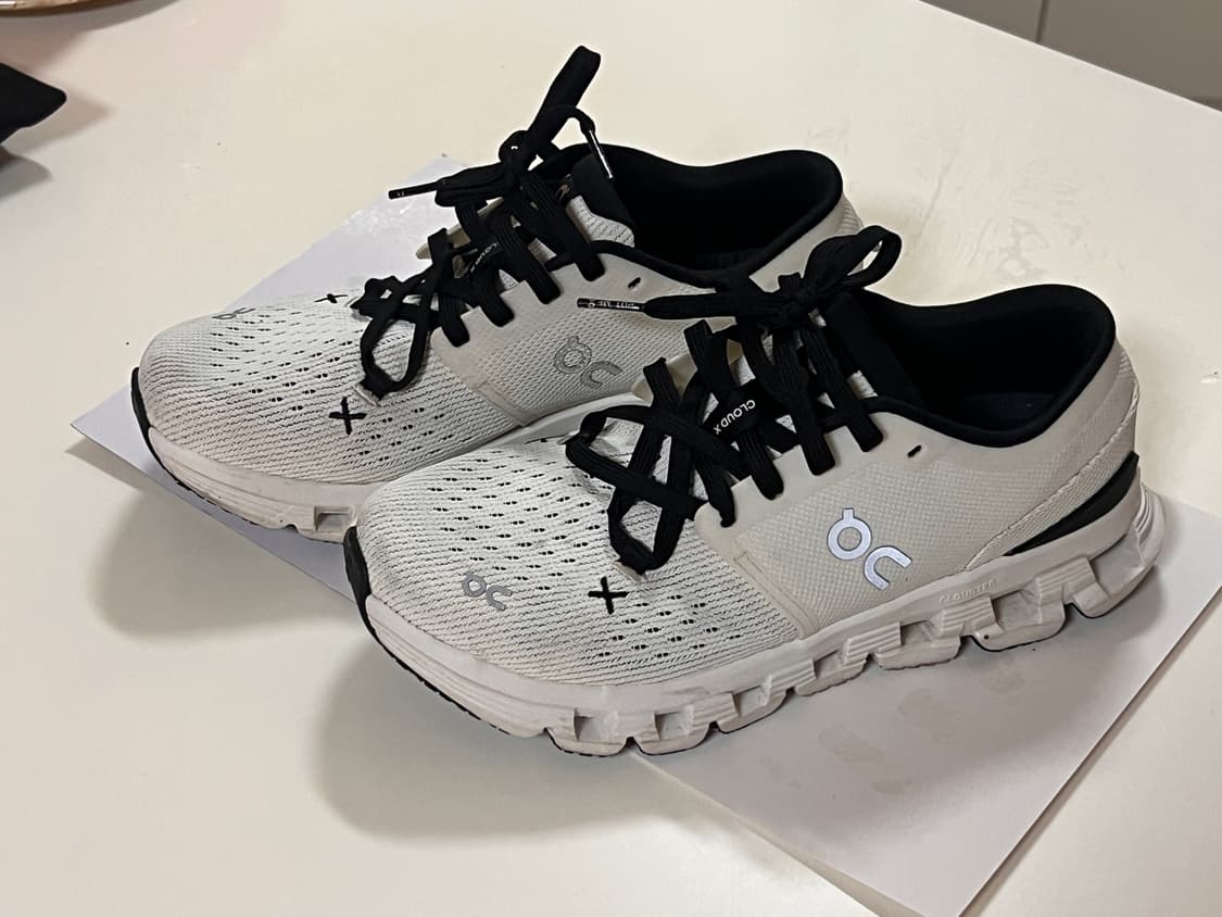 온러닝 클라우드 x4 상품이미지1