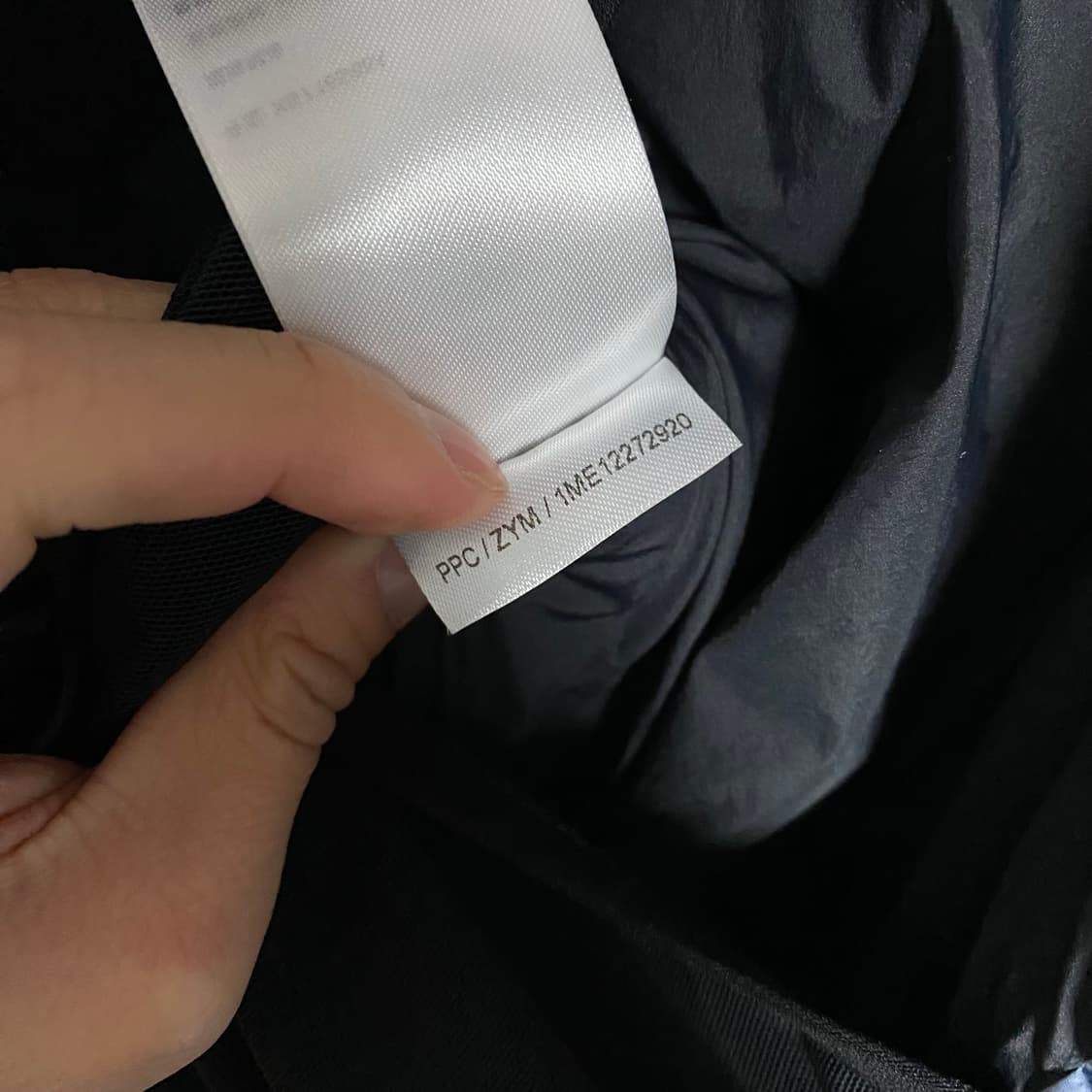 [XS] 로에베 x 온 러닝 테크니컬 쉘 퍼퍼 패딩 베스트 블루 상품이미지9