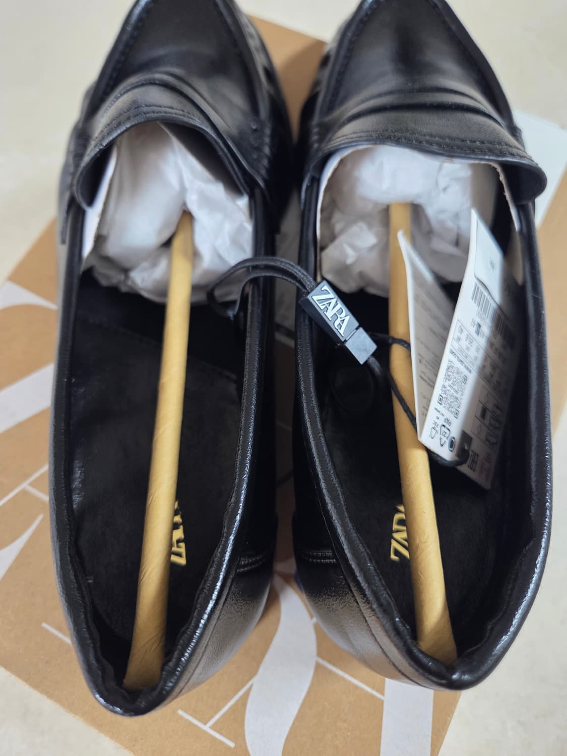 사이즈41) 자라 소프트 셔링 로퍼 Zara 로퍼 더로우맛 김나영 로퍼 상품이미지5