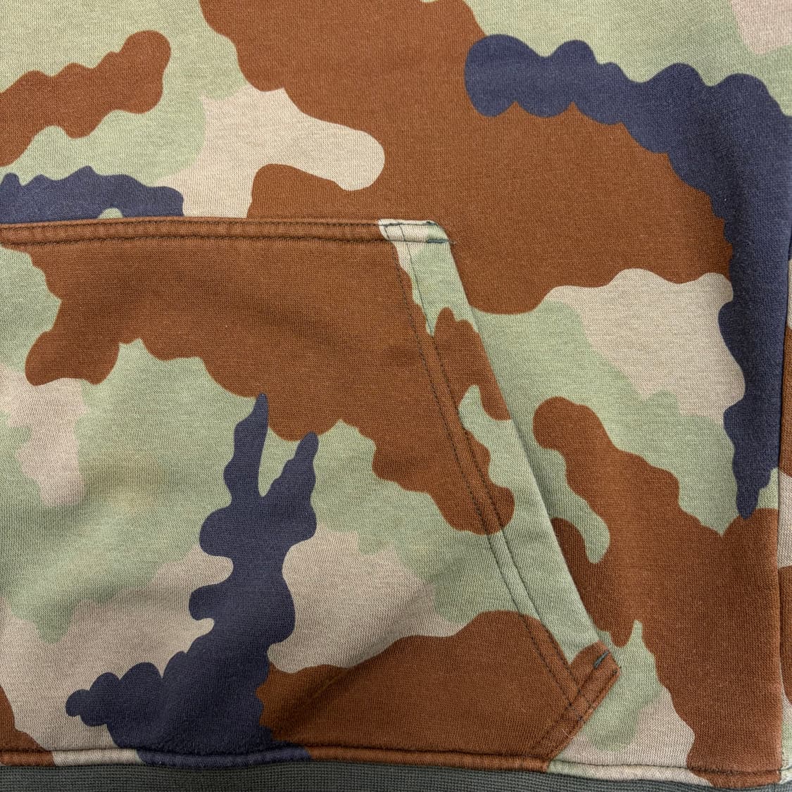 아디다스 카모 맨투맨  상품이미지7