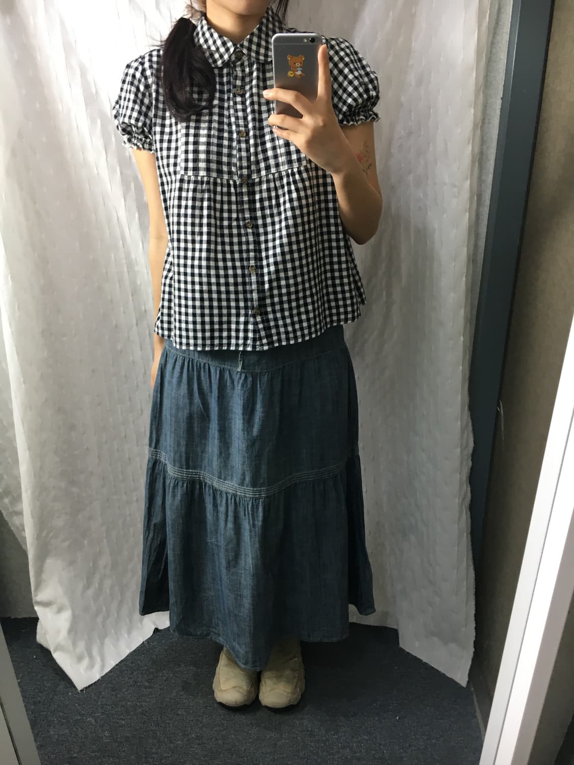 블랙 체크 둥근카라 블라우스 상품이미지2