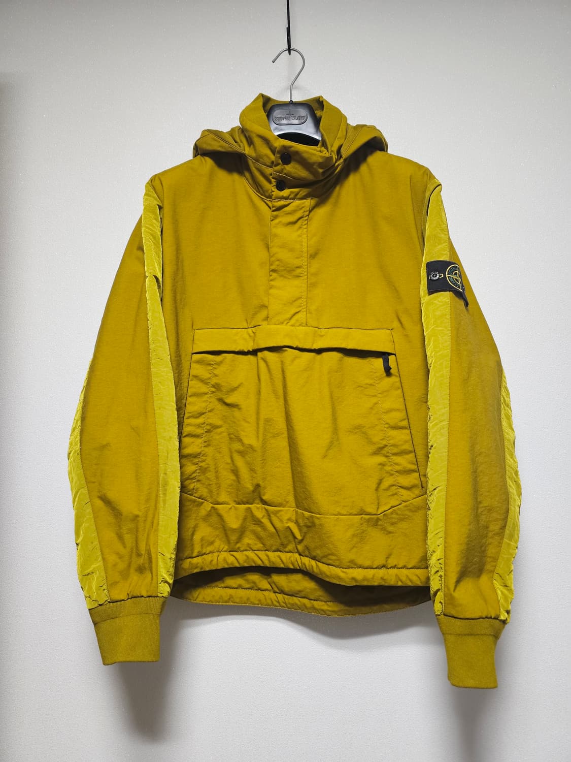 스톤아일랜드 후드 아노락 상품이미지1