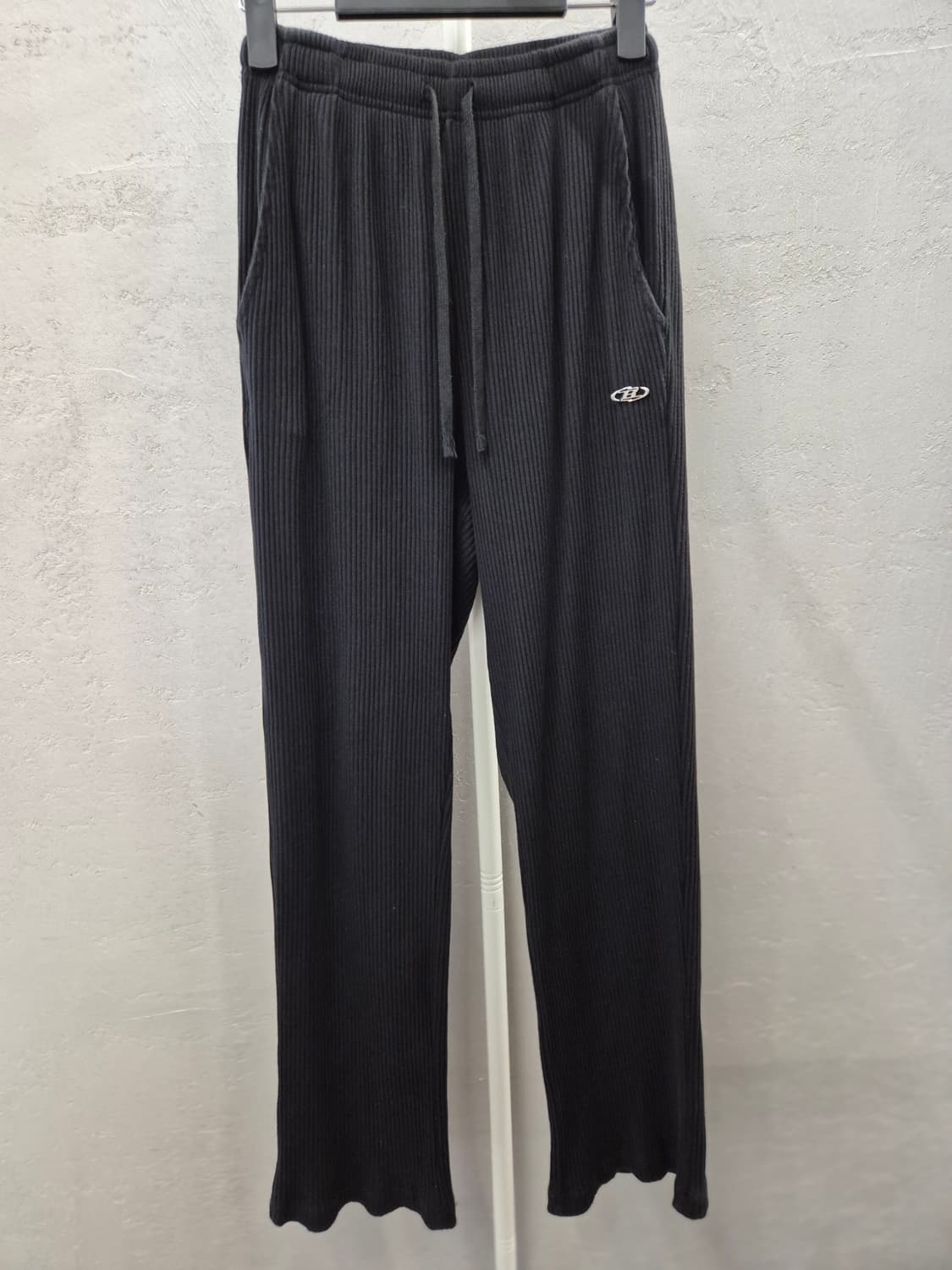 본투윈 블랙 코듀로이 팬츠 1 상품이미지2