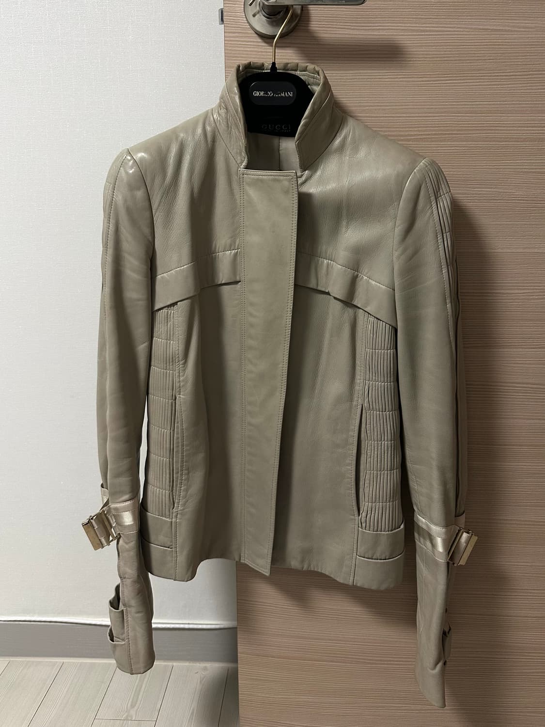 구찌 정품 가죽자켓 사이즈 xs~s (착샷0) 상품이미지1