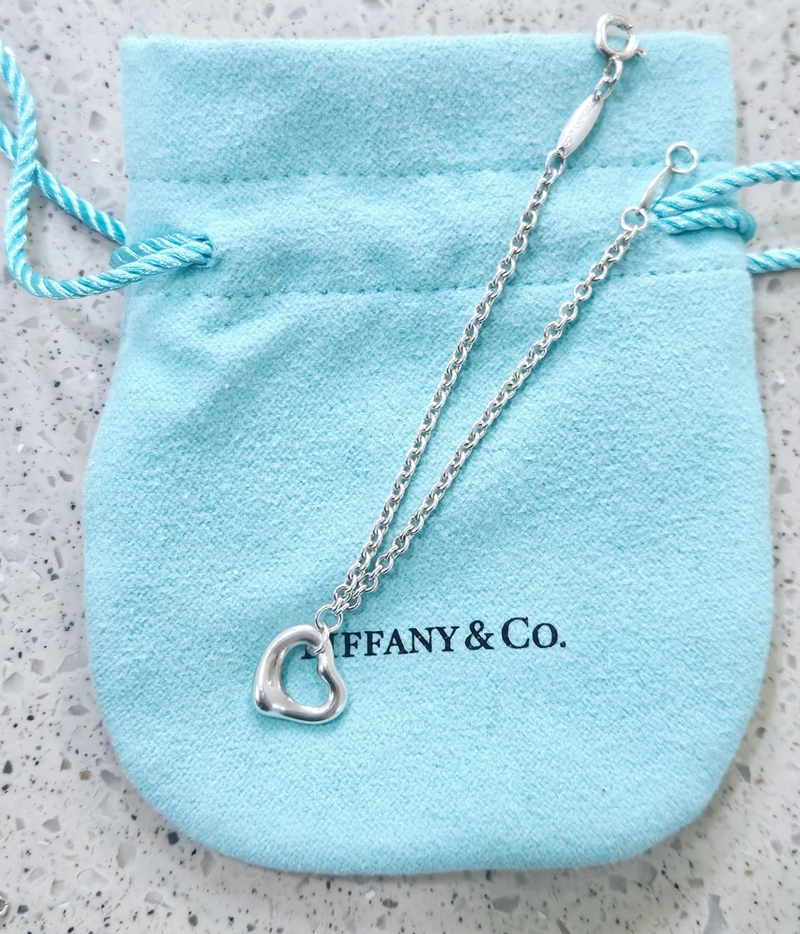 티파니앤코 오픈하트 실버 11mm 팔찌 (14cm) [정품] 상품이미지4